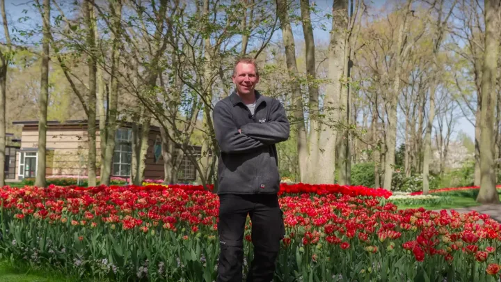 Head gardener Stefan takes you to the 'Blue River'