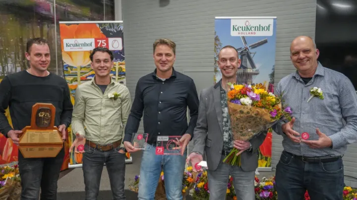 Prijsuitreiking van twee toonaangevende keuringen Chrysant en Freesia in Keukenhof